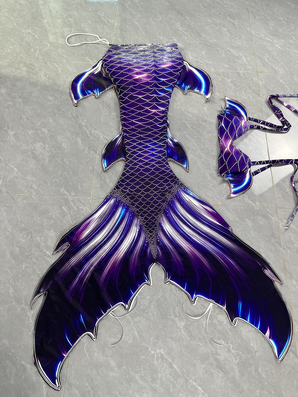 Colorful Dreamy Mermaid Tail A - Aquarium & Marine Science Center recension och pris